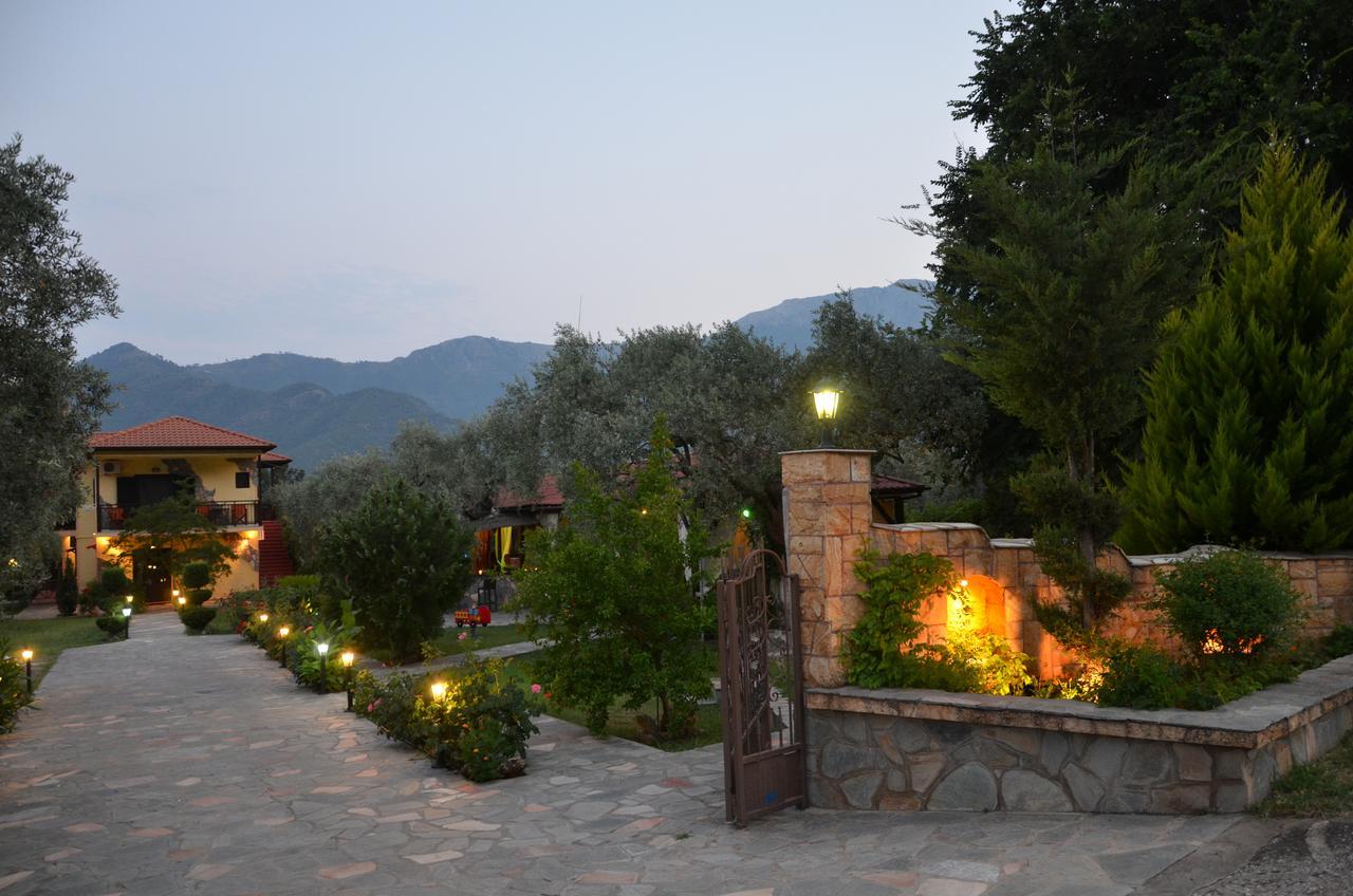 Hotel Maria Chrisi Ammoudia Exterior foto
