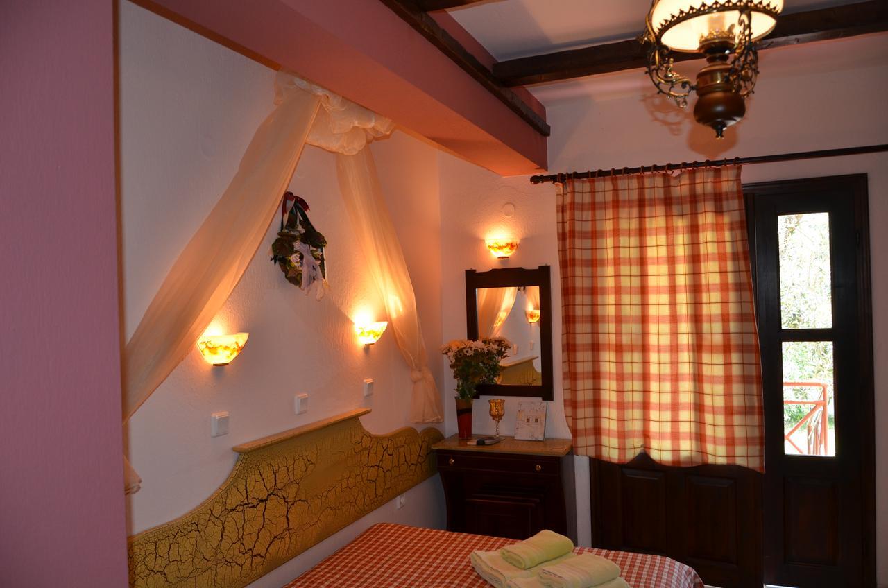 Hotel Maria Chrisi Ammoudia Exterior foto