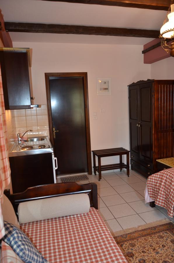 Hotel Maria Chrisi Ammoudia Exterior foto